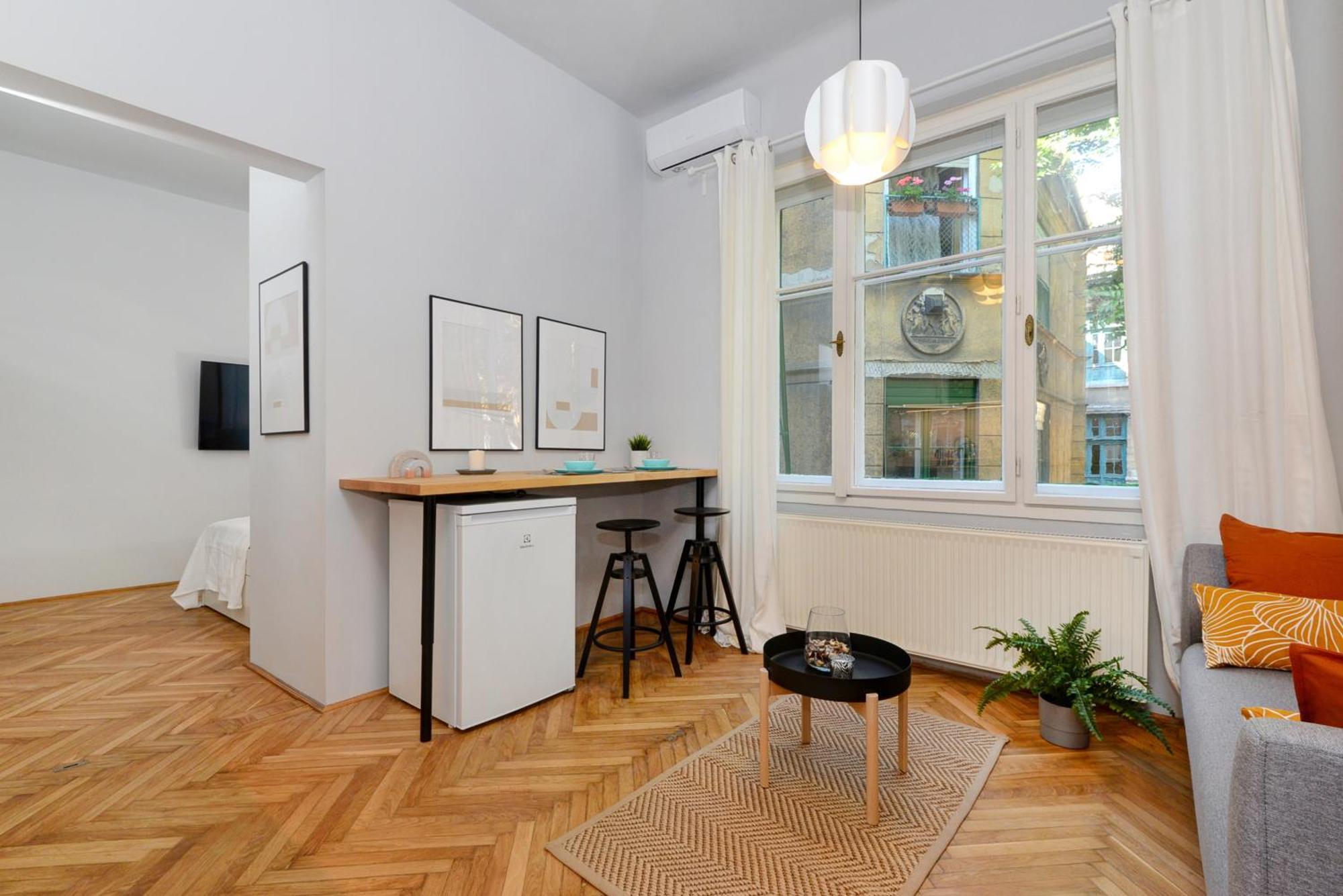 Monochrome Chic Apartments R613 Βουδαπέστη Εξωτερικό φωτογραφία